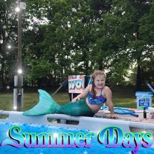 Meet your Posher, Carolyn